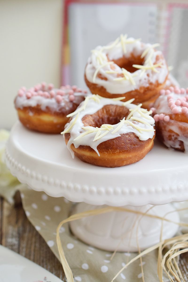 Rumowe donaty karnawałowe