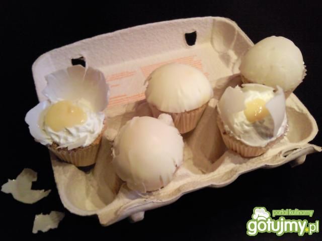 Rumowe jajka na wesoło