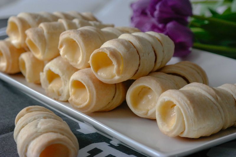 Rurki półfrancuskie z kremem