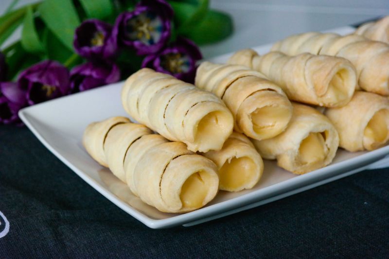 Rurki półfrancuskie z kremem