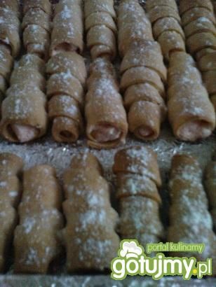 Rurki z kremem malinowym Rurki z kremem malinowym