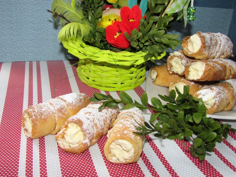 Rurki z masą cytrynową Rurki z masą cytrynową