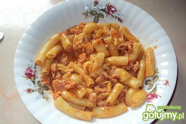 Rurki z mięsem mielonym Rurki z mięsem mielonym