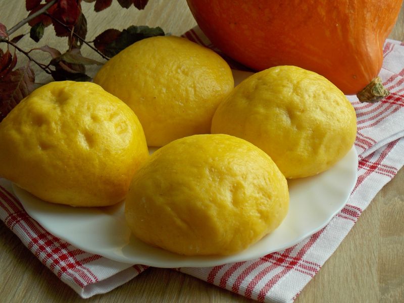 Ruskie pampuchy z dynią Ruskie pampuchy z dynią