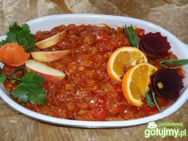 Ryba w brzoskwiniach.