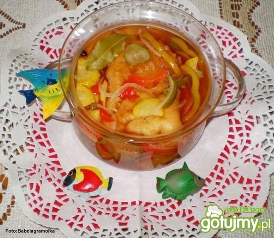 Ryba w cieście w pomidorowej zalewie 