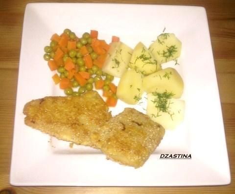 Ryba  w panierce sezamowej 