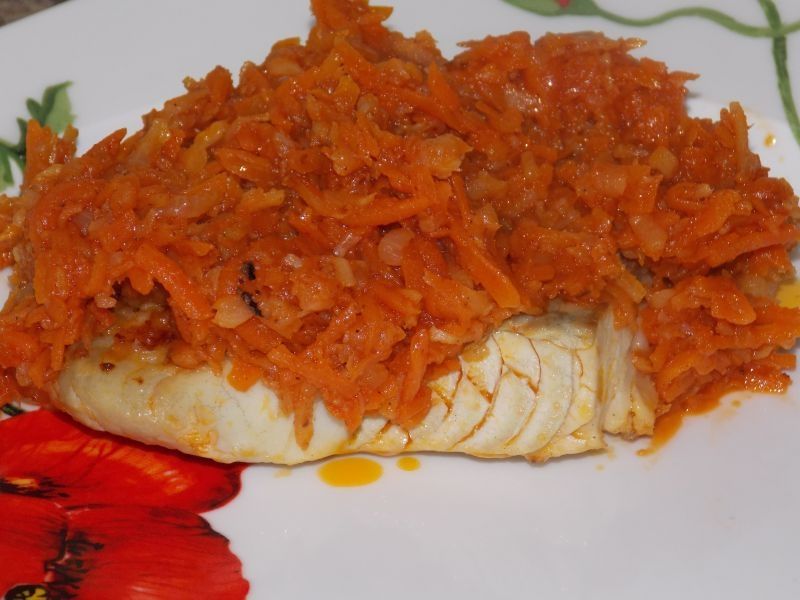 Ryba w soczystym sosie po grecku