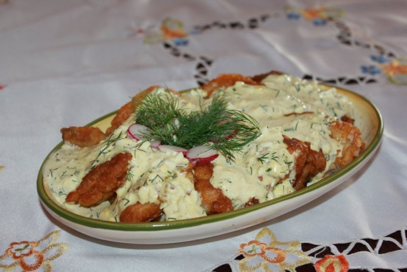 Ryba w sosie jajeczno-kaperkowym  Ryba w sosie jajeczno-kaperkowym