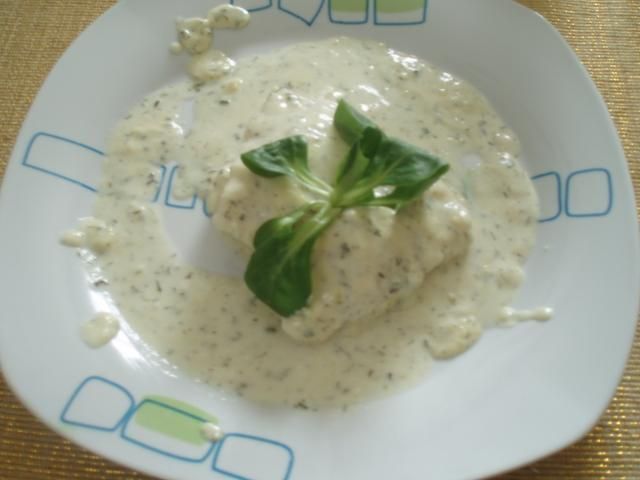 Ryba w sosie koperkowo serowym Ryba w sosie koperkowo serowym