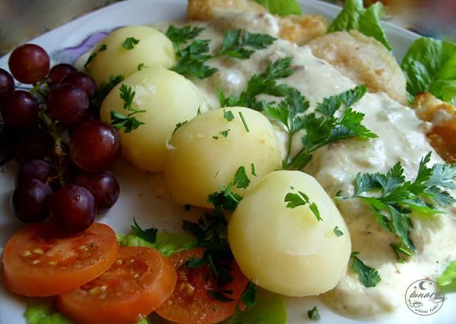 Ryba w sosie winogronowym Ryba w sosie winogronowym