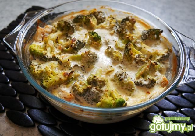 Ryba z brokułami i chrzanową nutką