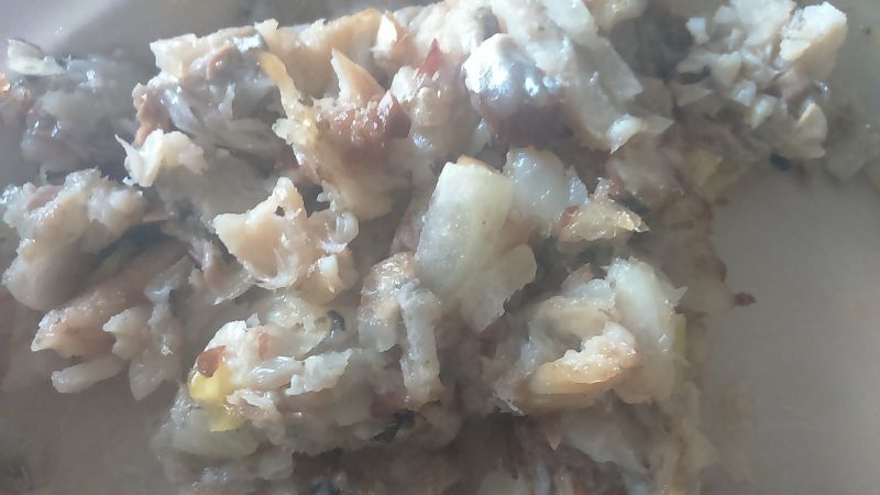 Ryba z jajkiem i carry