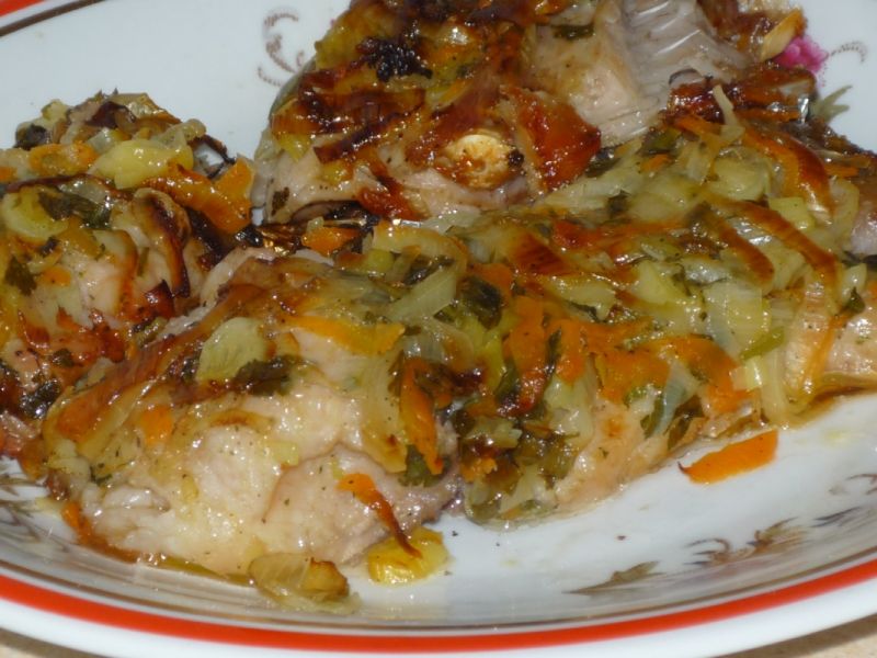 Ryba z sałatką z grilla Ryba z sałatką z grilla