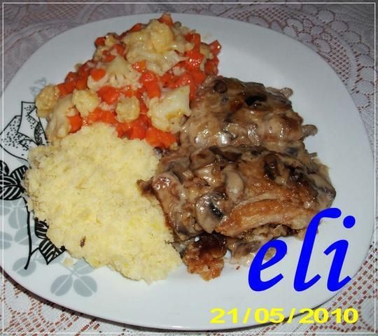 Rybka Eli pod pieczarkową pierzynką