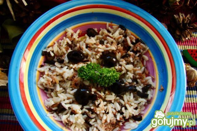 Ryż dziki i biały z tuńczykiem Ryż dziki i biały z tuńczykiem