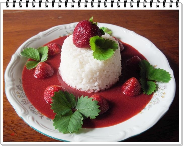 Ryż Eli z musem truskawkowym 