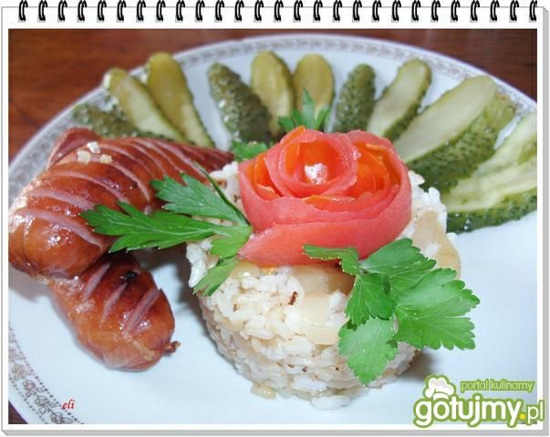 Ryż Eli ze smażoną kiełbasą i cebulką