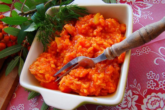 Ryż po turecku z papryką