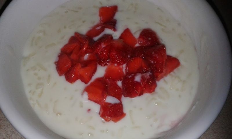 Ryż waniliowy z truskawkami