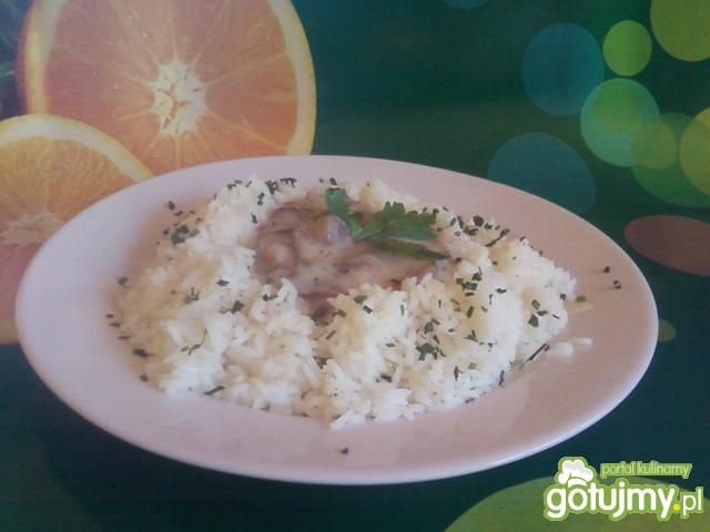 Ryż z białym sosem. Ryż z białym sosem.