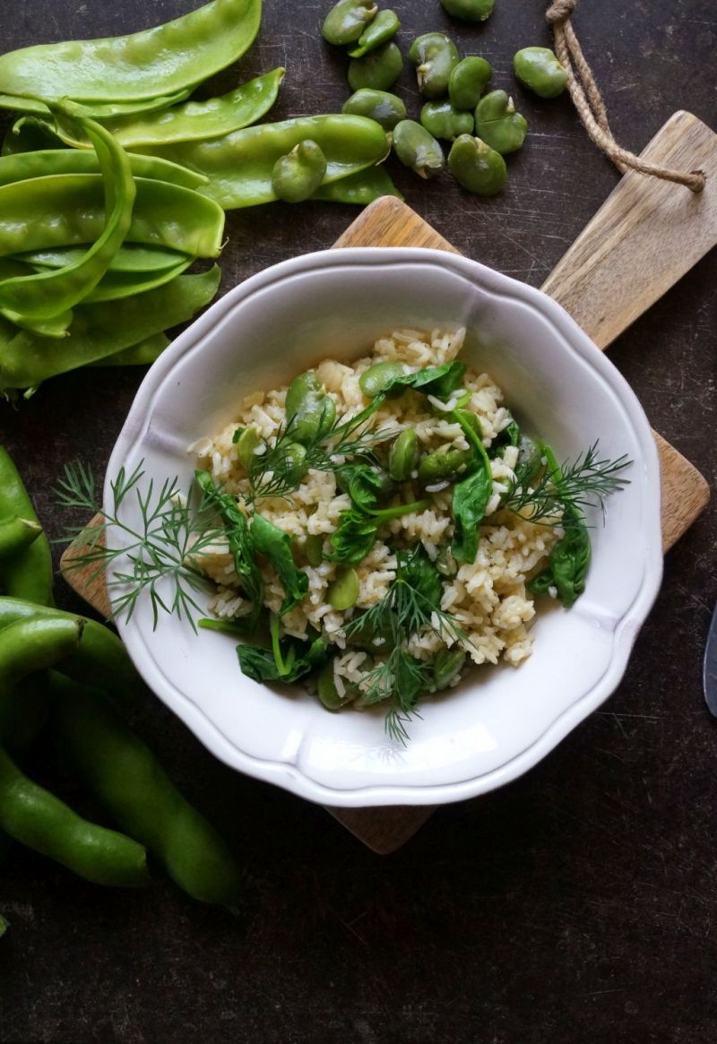 Ryż z bobem i młodym szpinakiem