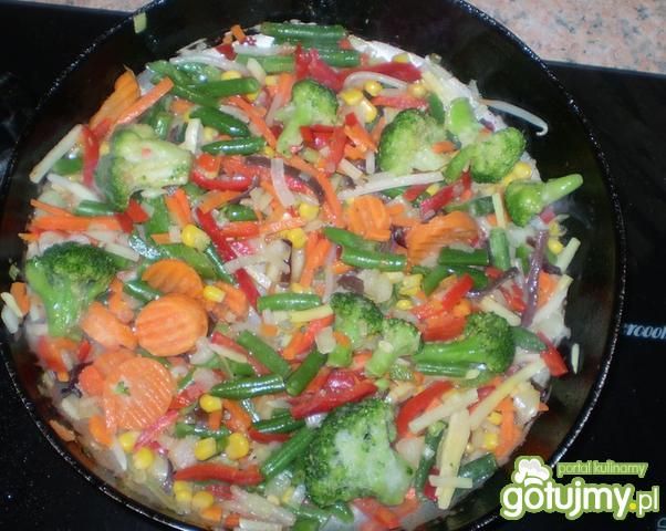 Ryż z curry z warzywami