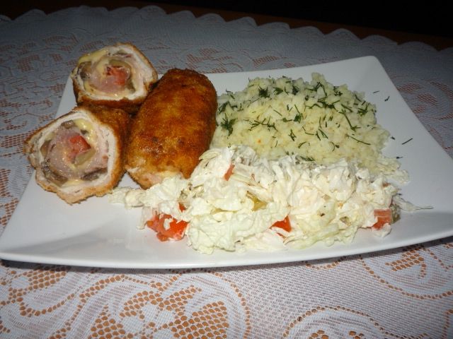 Ryż z filetem i sałatką Ryż z filetem i sałatką