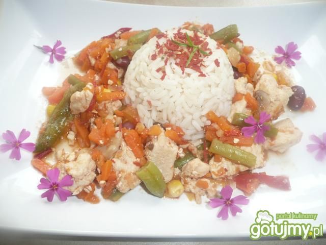 Ryż z  kolorowymi warzywami Ryż z  kolorowymi warzywami