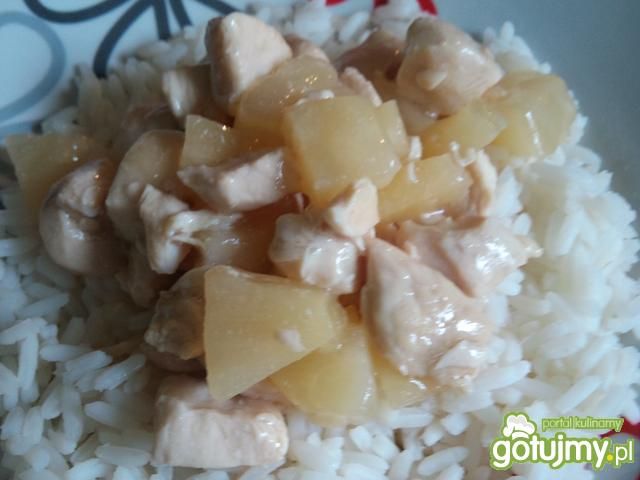 Ryż z kurczakiem i ananasem 3 Ryż z kurczakiem i ananasem 3