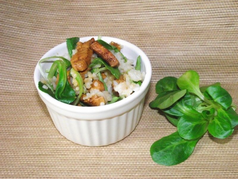 Ryż z kurczakiem w sosie sojowym 