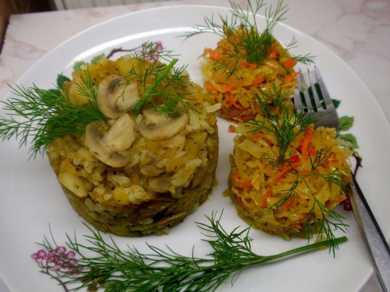 Ryż z pieczarkami dynią i jabłkiem 