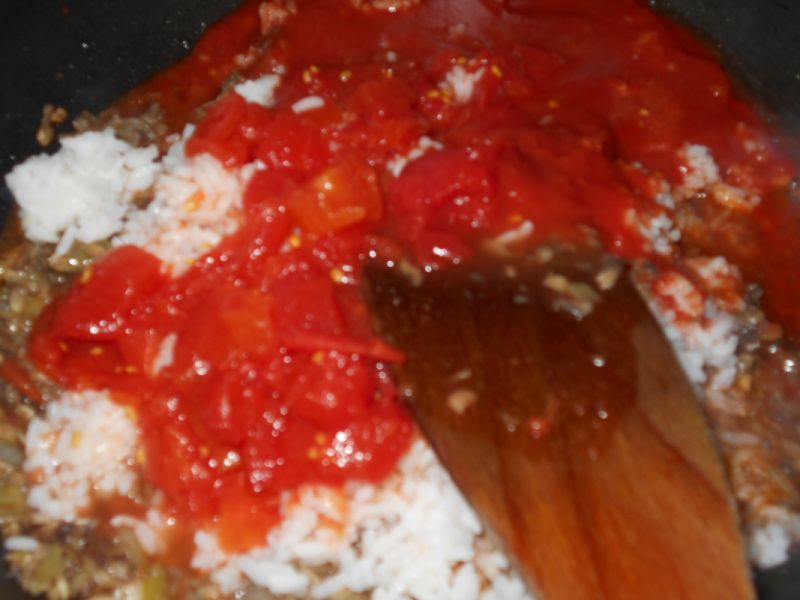 Ryż z pieczarkami w pomidorach