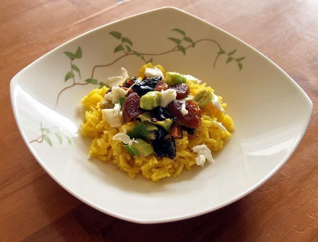 Ryż z porami i suszonymi owocami Ryż z porami i suszonymi owocami