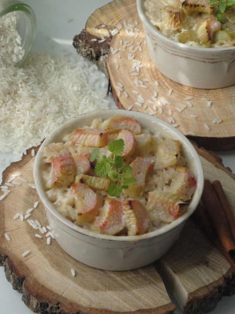 Ryż z rabarbarem na ciepło Ryż z rabarbarem na ciepło