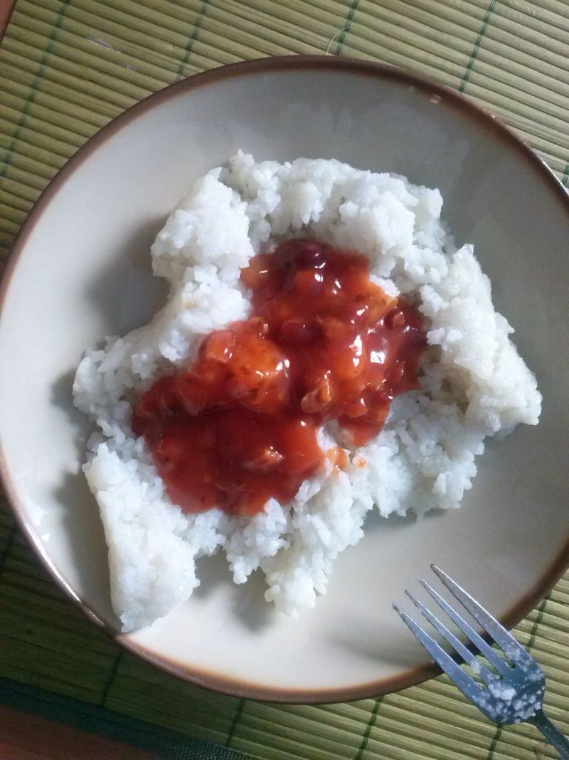 Ryż z sosem meksykańskim Ryż z sosem meksykańskim