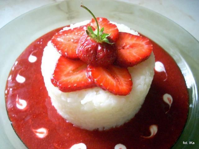 Ryż z truskawkami, tak po prostu :-) Ryż z truskawkami, tak po prostu :-)