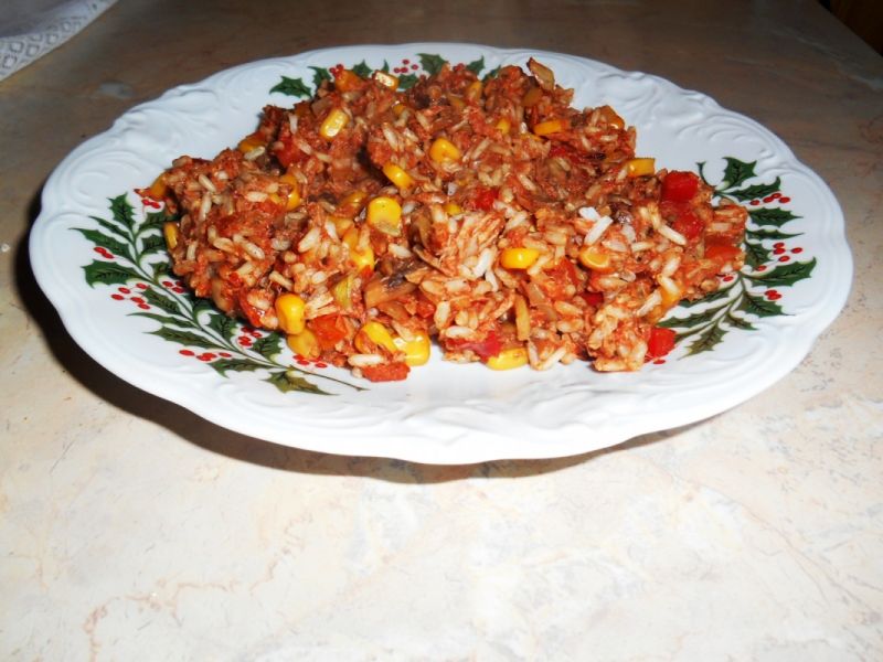 Ryż z tuńczykiem na ostro 