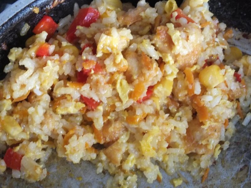 Ryż z warzywami po chińsku  Ryż z warzywami po chińsku