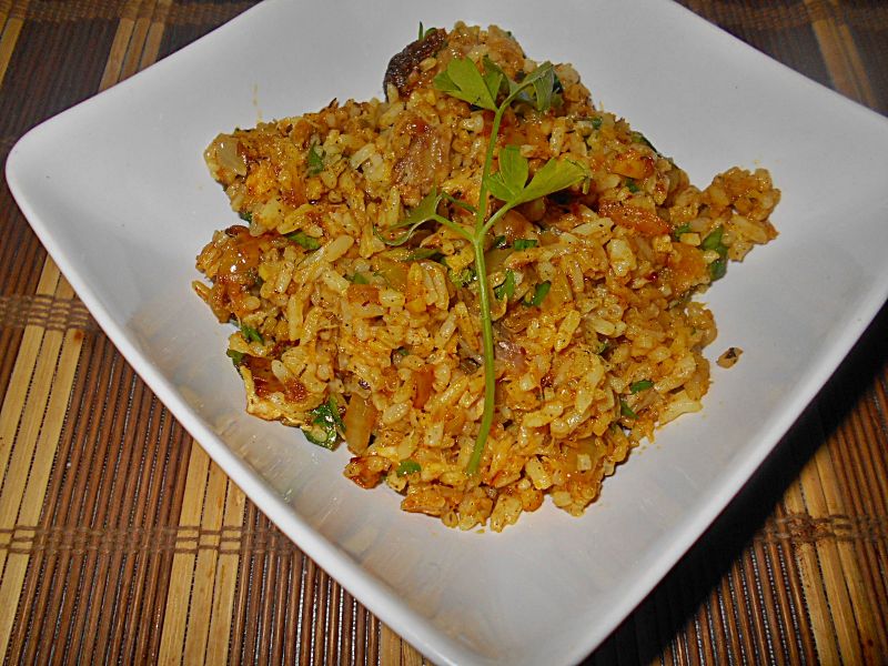 Ryż z wędzoną makrelą Ryż z wędzoną makrelą