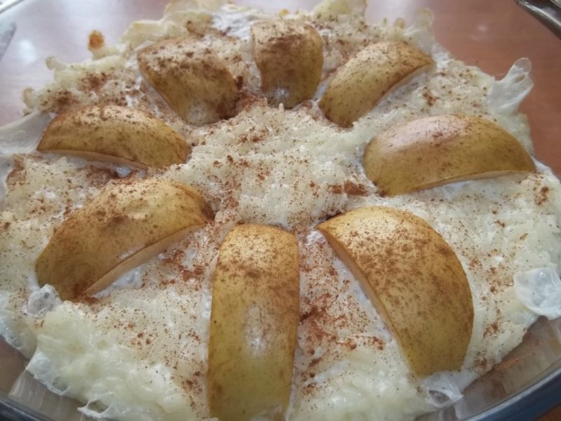 Ryż zapiekany z jabłkami