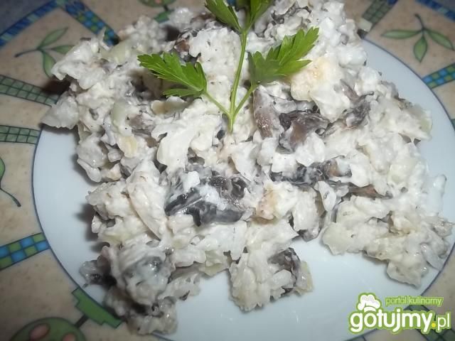 Ryżowa sałatka z grzybami Ryżowa sałatka z grzybami