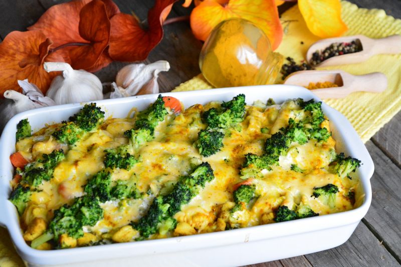 Ryżowa zapiekanka z kurczakiem,curry i warzywami