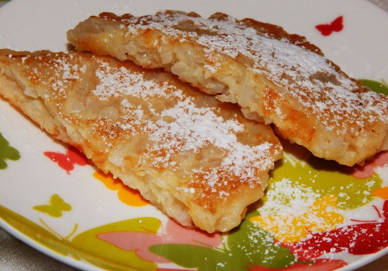 Ryżowe placuszki z antonówkami