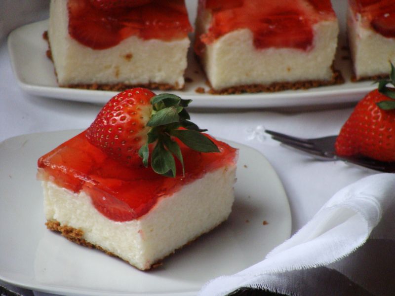 Ryżowy deser z truskawkami