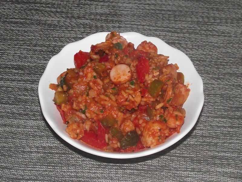 Ryżowy kociołek z parówką Ryżowy kociołek z parówką