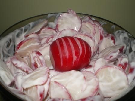 Rzodkiewka ze śmietaną