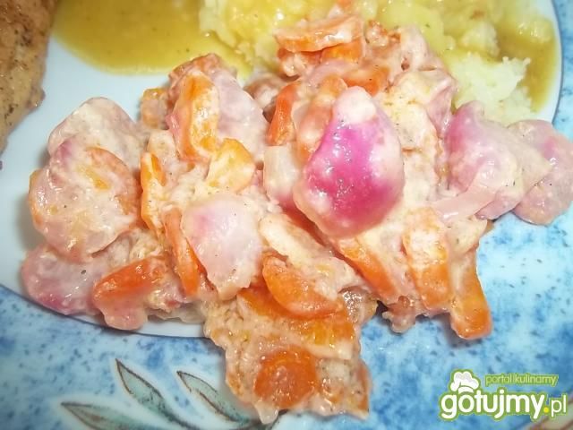 Rzodkiewki duszone z marchewką Rzodkiewki duszone z marchewką