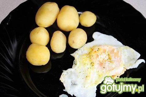Sadzone jajka do obiadu  Sadzone jajka do obiadu