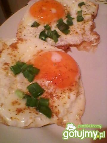 Sadzone ze szczypiorkiem Sadzone ze szczypiorkiem